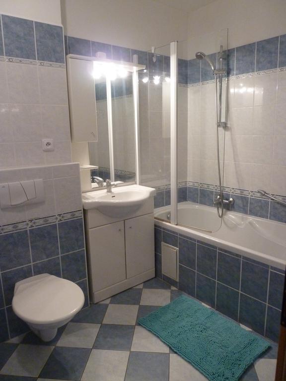 Lipnoapartments 88 ลิปโนนัดเวิลตาวู ภายนอก รูปภาพ